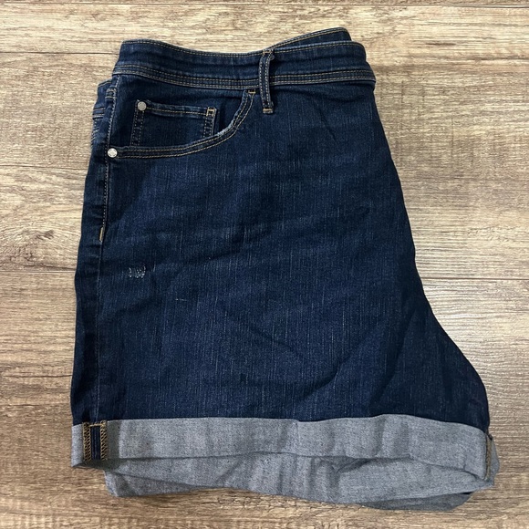 EVRI Kohl’s Jean Shorts Plus Size 24W - Picture 4 of 5